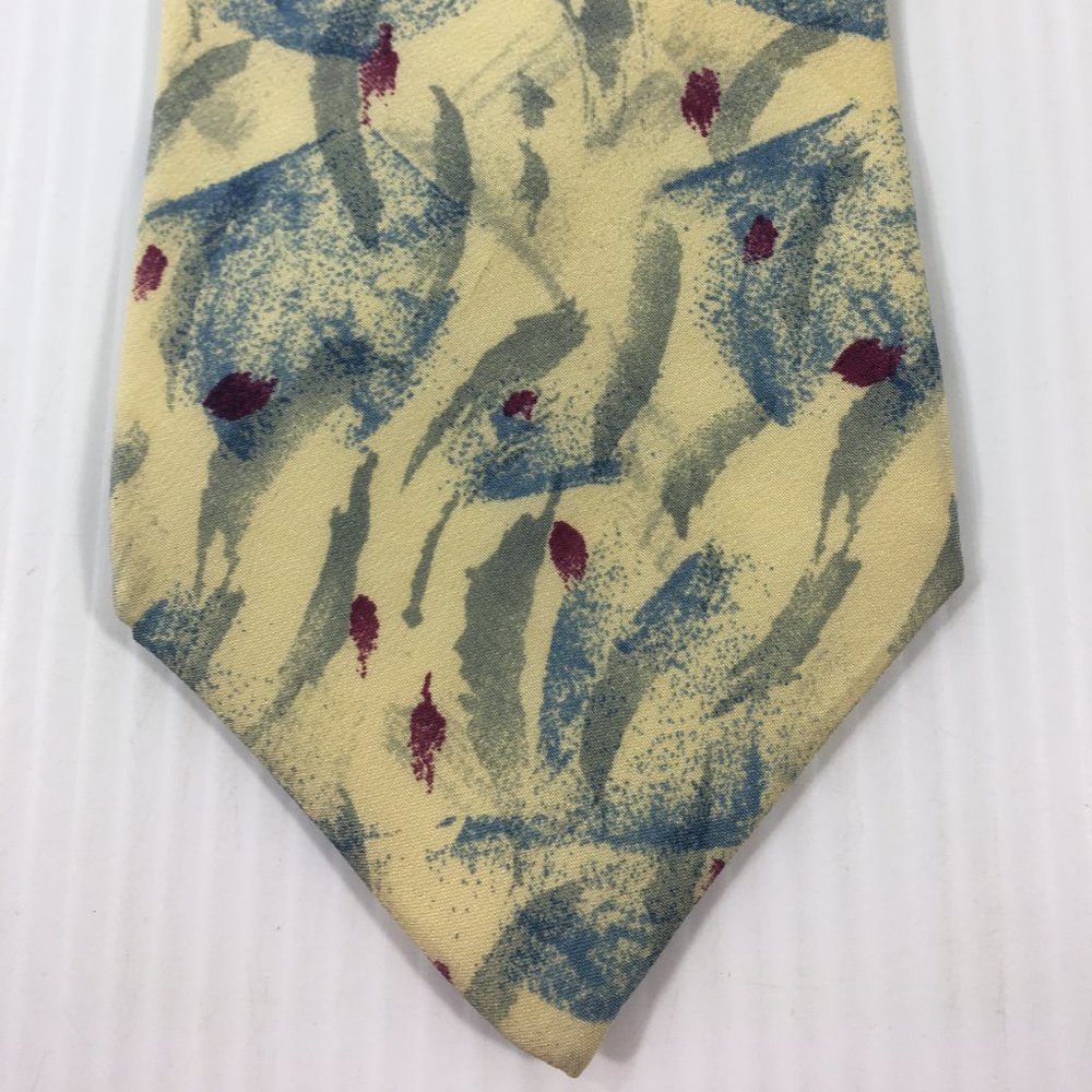 John Henry Mens Tie 3 in W‎ x L 57 Silk  Yellow Gray Burgundy Blue Abstract